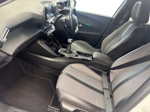 Peugeot 2008 1.2 ALLURE *JUST ARRIVED* €65 PER WEE - Image 3