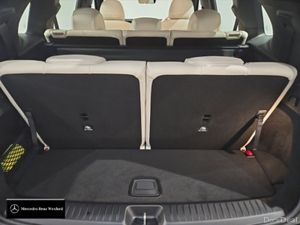 Mercedes-Benz GLB GLB200 BEV with 7 Seats - Image 4