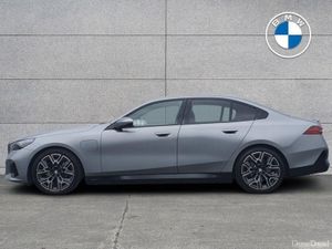 BMW 5-Series 530e M Sport Pro Saloon - Image 3