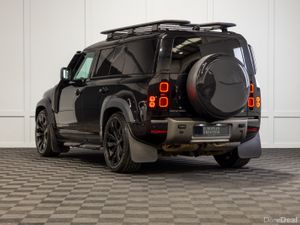 2023 Defender D300 X-Dynamic HSE 2 Seat Commercial - Image 4