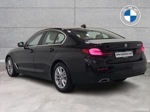 BMW 5-Series 520d SE Saloon - Image 3
