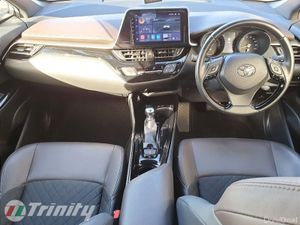 Toyota C-HR ** Z HYBRID ** STUNNING SPEC ** TRINIT - Image 2