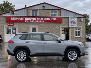 Toyota Corolla Cross 1.8 LUNA - Image 3
