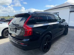 Volvo XC90 RECHARGE T8 ULTIMATE DARK AWD - Image 4