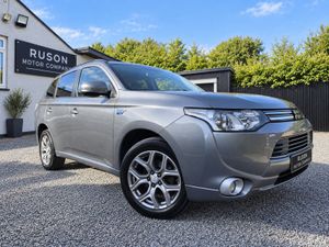 15 Mitsubishi Outlander PHEV 4WD Auto Full Leather - Image 2
