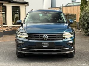 *Panoramic Sunroof* Auto 232 Volkswagen Tiguan! - Image 2