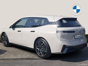 BMW iX xDrive45 M Sport - Image 3