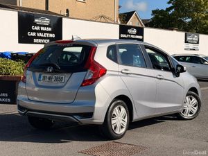 Honda Jazz 2018 1.3 petrol manual - Image 4