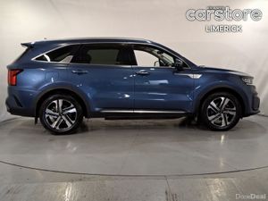 Kia Sorento 1.6 PHEV K3 4X4 7 seats - Image 2