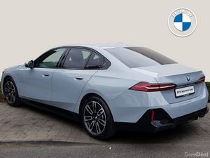 BMW 5-Series 530e M Sport Saloon - Image 3