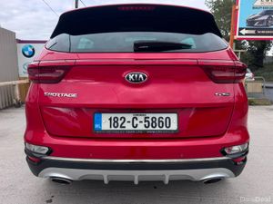 182 Kia Sportage 1.6L GT Line Auto 4WD  Low Miles - Image 4