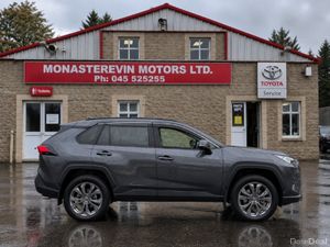 Toyota RAV4 HYBRID SOL 4DR AUTO - Image 3