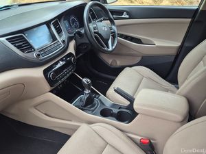 Hyundai Tucson 1.7 crdi 74k miles - Image 2