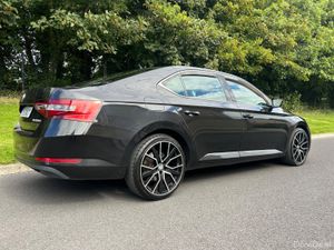 Skoda Superb 2017 AUTOMATIC (NCT 02/27 TAX 11/26) - Image 3
