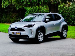 2021 Toyota Yaris Cross 1.5 Petrol Hybrid Auto - Image 4