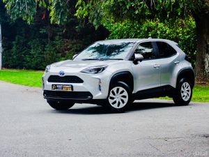 2021 Toyota Yaris Cross 1.5 Petrol Hybrid Auto - Image 4