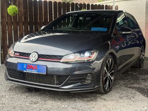 Volkswagen Golf GTI MK7.5 - PERFORMANCE PACK - 35K - Image 3