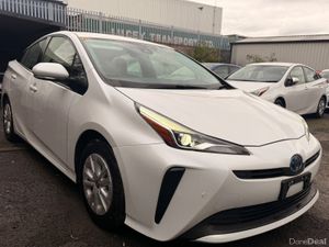 Toyota Prius 2022 self charging hybrid - Image 3