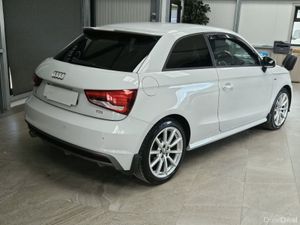 17 AUDI A1 S-LINE 1.6 DIESEL - Image 3