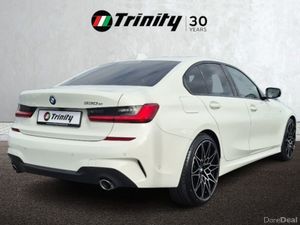 BMW 3-Series ** M SPORT ** 330E ** HARMON KARDEN S - Image 3