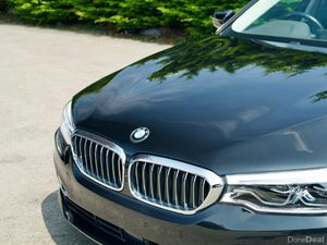 BMW 530E Luxury Line- Low Mileage - Image 3