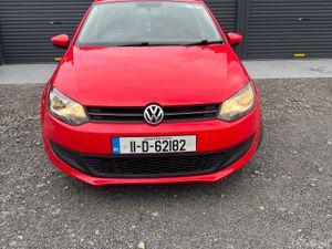 Volkswagen Polo 2011 Automatic - Image 2
