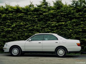 1994 Toyota Crown Royal Touring (JZS141) - Image 2