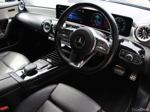 Mercedes-Benz CLA 250 e AMG Line Premium Hybrid - Image 3
