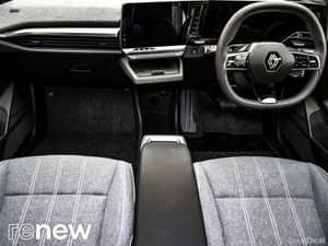Renault Megane E-Tech Techno EV60 - Image 2