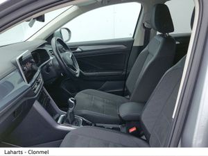 Volkswagen T-Roc STYLE 2.0 TDI 116HP *ADAPTIVE CRU - Image 4