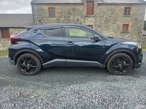 Toyota CHR hybrid ( new 2 year NCT ) - Image 4