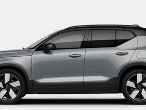 Volvo EX40 ULTRA PRO *NEW MODEL* € PER WEEK ON PCP - Image 3