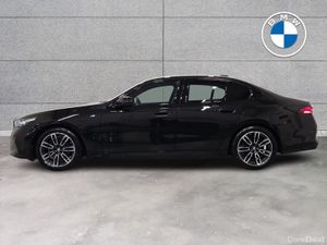 BMW 5-Series 520i M Sport Saloon - Image 4