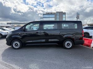 Vauxhall Vivaro  VIVARO LIFE COMBI EV 75KWH 9 SEAT - Image 4