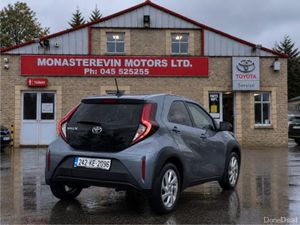 Toyota Aygo X PULSE - Image 2