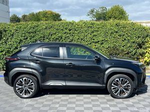 Toyota Yaris Cross Z-SPEC 1.5 HYBRID AUTO // HALF - Image 2