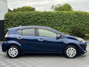 Toyota Aqua 1.5 HYBRID AUTO // FULL SERVICE HISTOR - Image 2