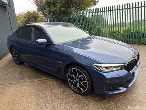 BMW 5-Series 530e M SPORT AUTO PHEV LOW KMS!!.. - Image 2