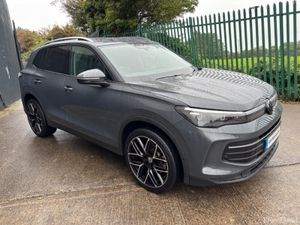 Volkswagen Tiguan 242 MATCH TSI PHEV A DSG AS NEW - Image 3
