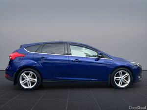 Ford Focus 1.5 TDCI ZETEC 120PS 5DR - Image 2