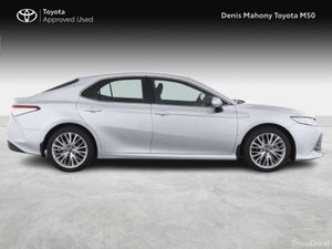 Toyota Camry Hybrid Platinum - Image 3