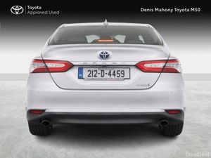 Toyota Camry Hybrid Platinum - Image 4