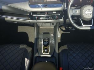 Nissan Qashqai ePOWER QASHQAI SV PREMIUM. FULL LEA - Image 4
