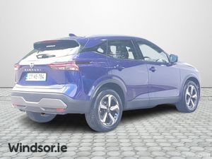 Nissan Qashqai 1.3 PET MILD HYBRID SV PREMIUM **€3 - Image 3