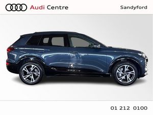 Audi Q6 e-tron ADVANCE - Image 2