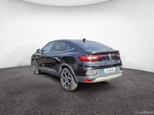 Renault Arkana TECHNO TCE 140 AUTO 5DR - Image 4