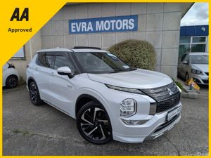 Mitsubishi Outlander 7 SEATER P PHEV 4WD AUTOMATIC - Image 2