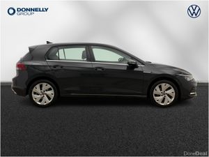 Volkswagen Golf 1.5 eTSI 150 Style 5dr DSG - Image 4