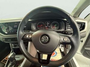 Volkswagen Polo 1.0 TSI COMFORT LINE, Automatic, L - Image 4