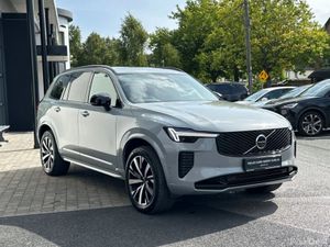 Volvo XC90 XC90 T8 Plus Dark AWD PHEV - Image 3
